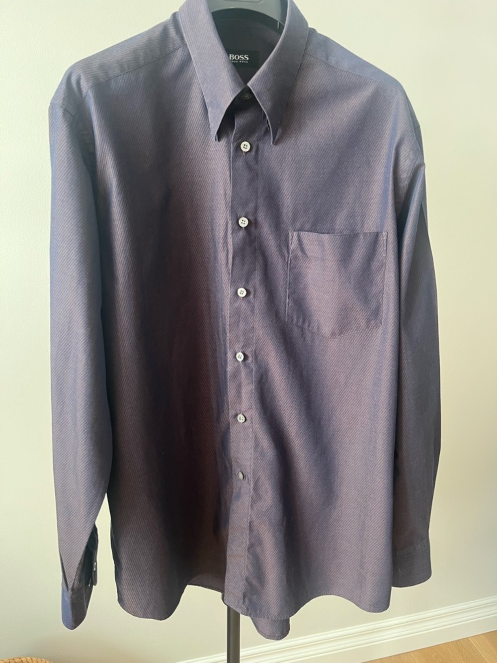 Hugo Boss Men’s Blue Purple Dress Shirt Regular Fit Button Up- Neck 16.5